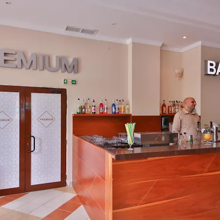Hotel Prestige And Aquapark Varna