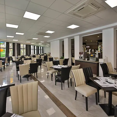 Prestige And Aquapark 酒店 瓦爾納