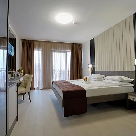 Prestige And Aquapark Hotel Varna