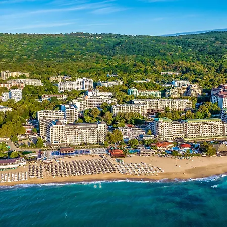 Prestige And Aquapark Hotel 4*